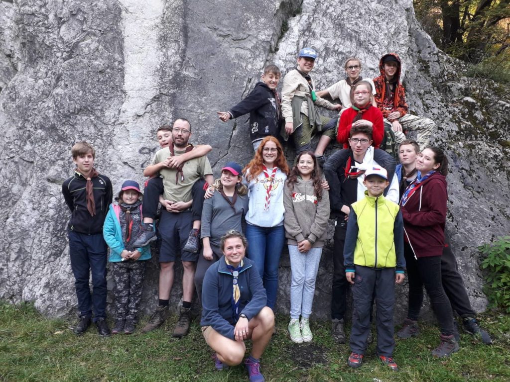 Oddíl Osmačtyřicítka s portugalskou skautkou Joannou